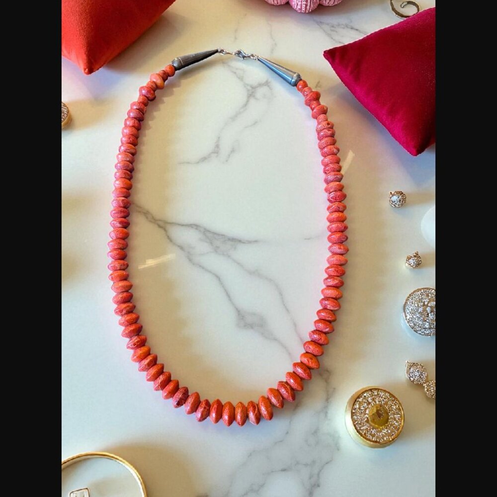 Vintage Native American Saucer Shaped 10mm Red Coral Necklace 21"